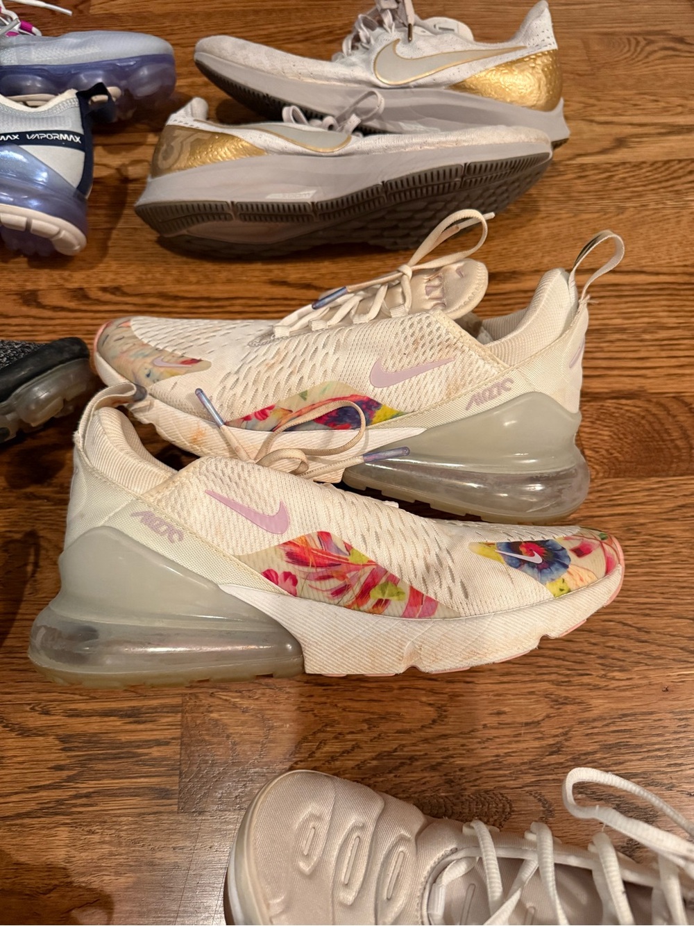 Various NIKE JORDAN sneaker Womens Mixed Sneaker Lot Like New Used sizes 8-11 - Picture 11 of 16